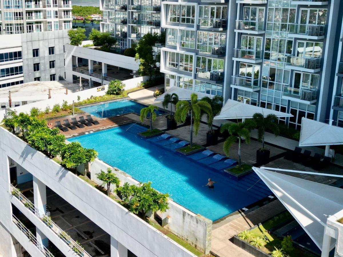 1Br Mactan New Town Apartments Ocean View, Free Pool, Free Beach, Near Airport Punta Engano  Bagian luar foto